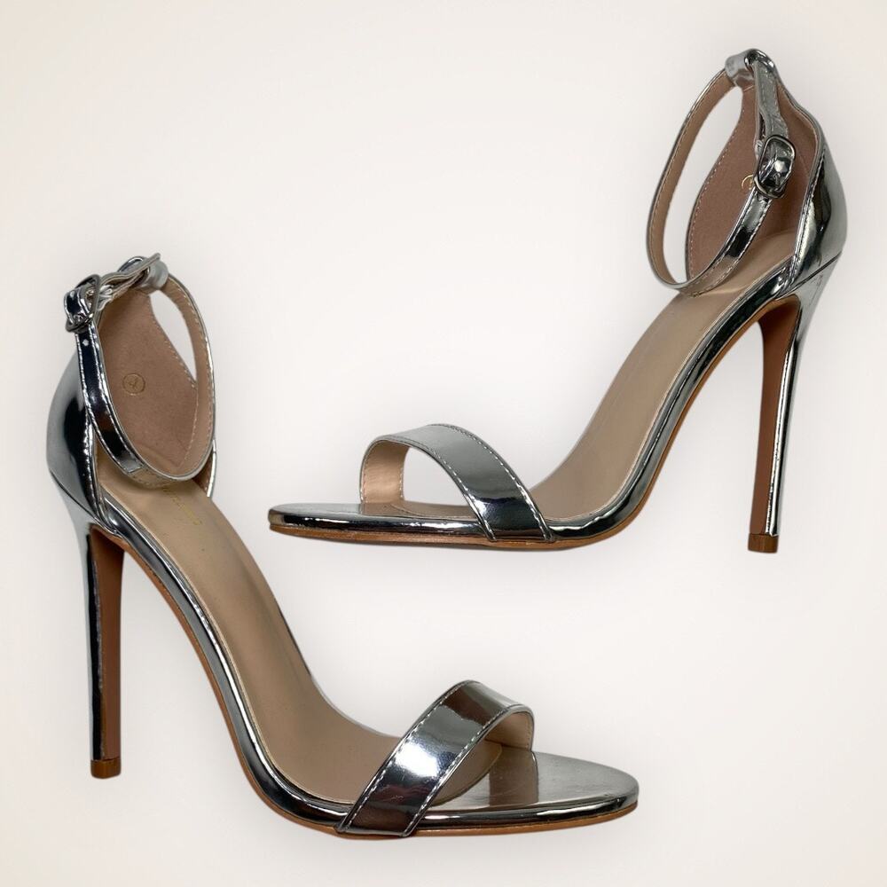 PrettyLittleThing Women’s 6 Silver Open Toe Strappy High Heels